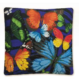 Наборы для вышивания Подушка "Бабочки" – фото 1